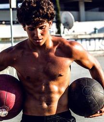 hommes 59db971f3e98a.jpg