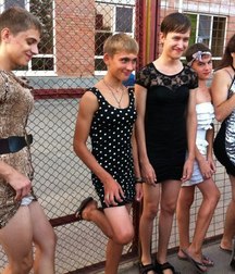 superboys 59dbc7f1a16e4.jpg
