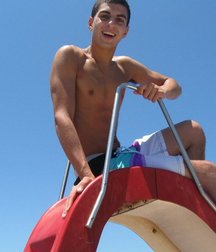 fun boys 59de6f279bf12.jpg