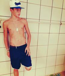 boys & boys 59df6a3a0a545.jpg