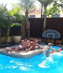 boys & boys 59df6a6cd9c36.jpg