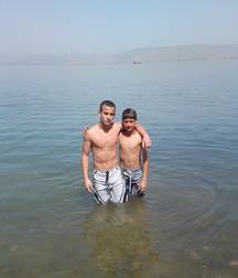 boys & boys 59df6a827d28d.jpg