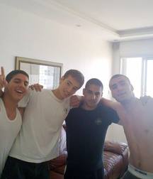 boys & boys 59df6a8687f19.jpg