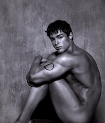 nice boys 59e3ce469e3a2.jpg