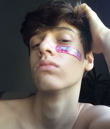 nice boys 59e5122367ce7.jpg