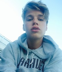 nice boys 59e512745b47e.jpg