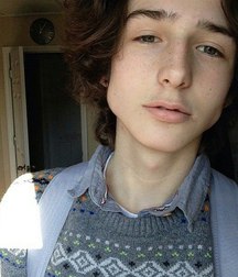 nice boys 59e5129661f0a.jpg