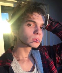 nice boys 59e512b6c5439.jpg