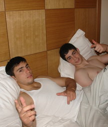 sexy boys 59eb47d573232.jpg