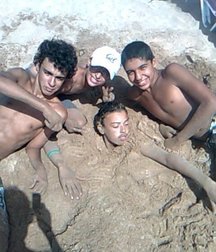 Marc & his frends 59ede78ce00bb.jpg