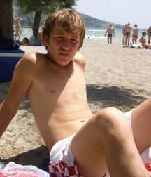 sexy frends 59edee6c5bdae.jpg