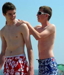 sexy frends 59edee72408a6.jpg