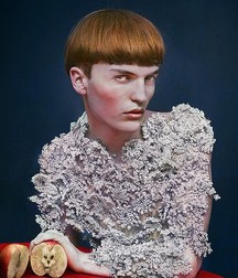 surreal sexy 59ef2b856c440.jpg