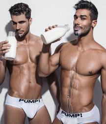 hot naked 59ef5ef955821.jpg