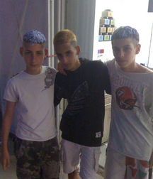 mixed boys 59f0a36049374.jpg