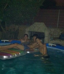 mixed boys 59f0a36a4060a.jpg