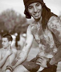 Boys in the mud 59f0b474aa91f.jpg
