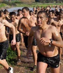 Boys in the mud 59f0b48487bb8.jpg
