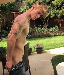 I want to cum 59f1faee9063f.jpg