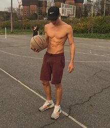 sexy boys 59f5fdd809451.jpg