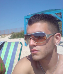sexy boys 59f5fdef40075.jpg