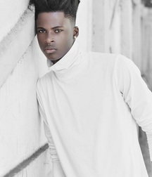 models 59fa004acf2c3.jpg