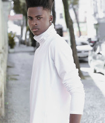 models 59fa00651d3cf.jpg