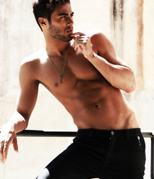 models 59fa008e9f29f.jpg