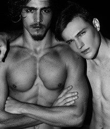 models 59fa0104dda24.jpg