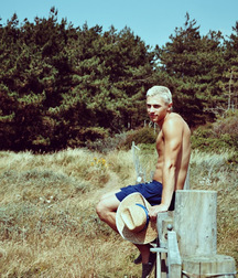 homo-art 59fa440d16fa3.jpg