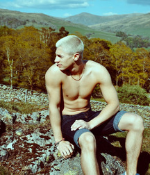 homo-art 59fa4412526ee.jpg