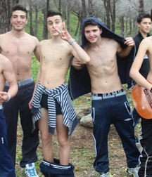 ukraina boys 59fafc2be42b4.jpg