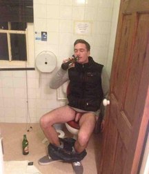 voyeur 2 59fc9cc2b3b20.jpg