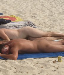 voyeur 2 59fc9cf82b3de.jpg