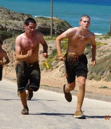 hot boys here 59ff396019f36.jpg