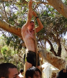 hot boys here 59ff397d71178.jpg