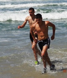 hot boys here 59ff39a256fd7.jpg