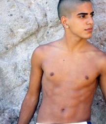 spanich boy 5a01dc3f063a6.jpg