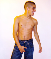 spanich boy 5a01dc43d81a0.jpg