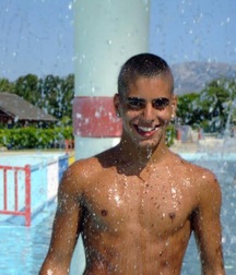 spanich boy 5a01dc61084f2.jpg