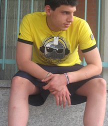 supreme boys 5a031a8cb79d7.jpg