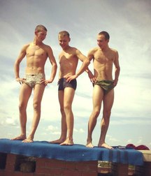 I want to enjoy with my ass 5a1bf7d2901c6.jpg