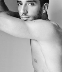 wow kiss wow 5a1c1e24172c1.jpg