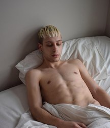 art homo 5a1c4a8237873.jpg