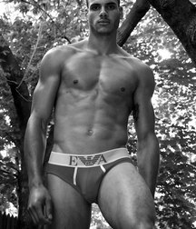 follow the sex 5a1c5bd1d790a.jpg
