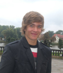 I want cum in front of us 5a1d90332c60b.jpg