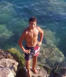 I want cum in front of us 5a1d905ccc1d1.jpg