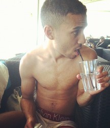 cum cum cum watching the pics 5a1ebe1f39423.jpg