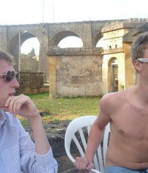 Straight Boys inside 5a2125ab62bb2.jpg