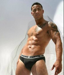 I want sex right away 5a22c178acc7c.jpg